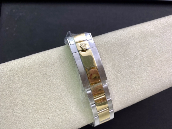 激安ロレックス着用イメージ